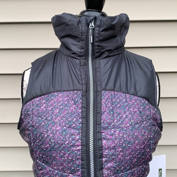 Mondetta Mix Up Charcoal/Tweed Print Puffer Vest - Picture 8 of 16